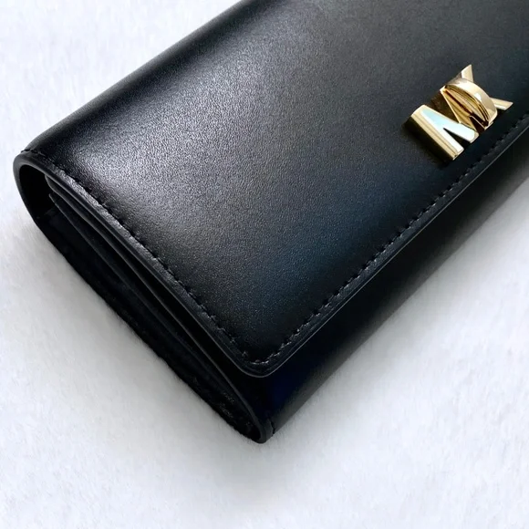 NEW MICHAEL KORS Large Black Leather Wallet - Picture 2 of 10